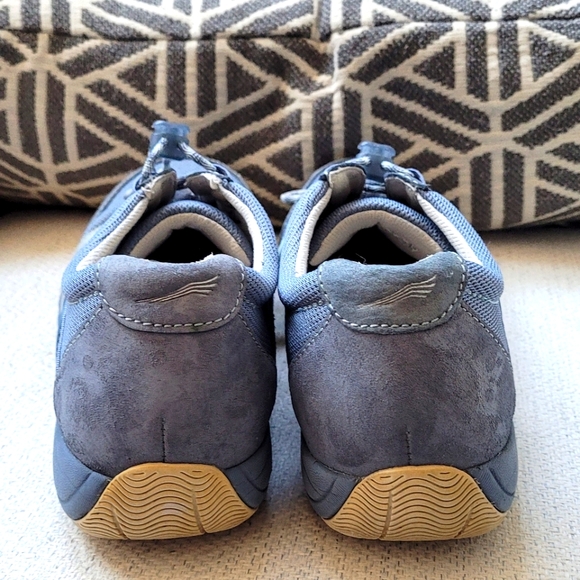 Dansko women's shoes - Picture 7 of 9